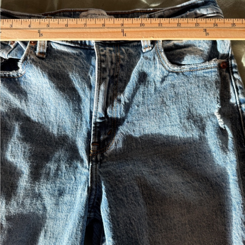 Abercrombie Fitch Women's Curve Love The Mom High Rise Tapered Jeans Size 29 8 - Picture 9 of 11